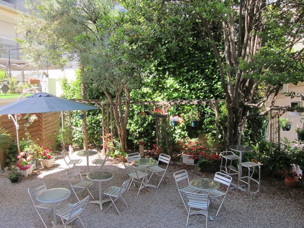 Brit Hotel Colbert Juan-les-Pins Exterior foto